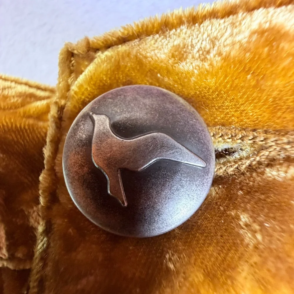 Free People Velvet Shorts Women Size 30 Mustard Yellow Gold Crushed Silk Blend - Picture 9 of 10